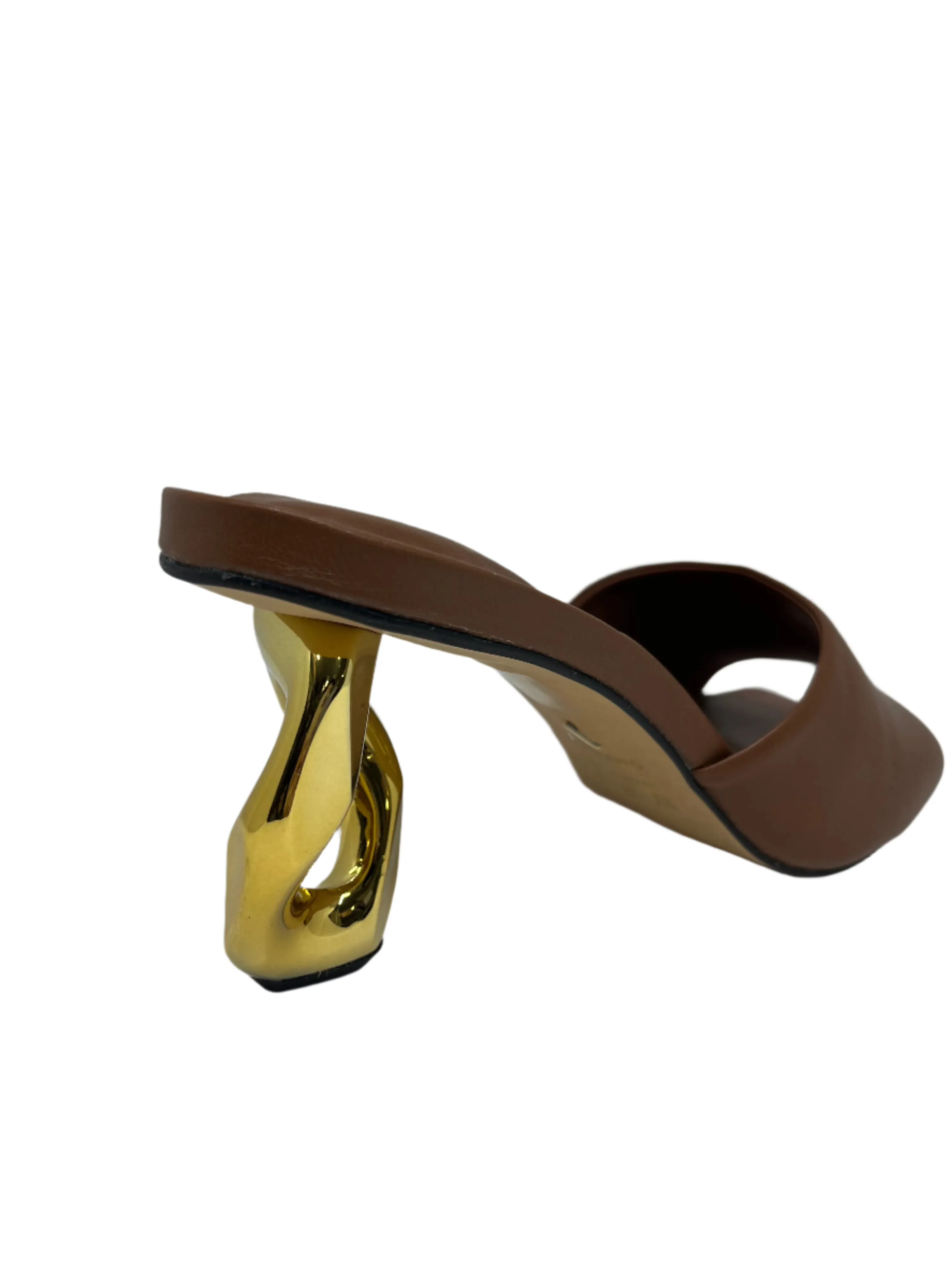 CARRANO VICTORIA SLIP ON