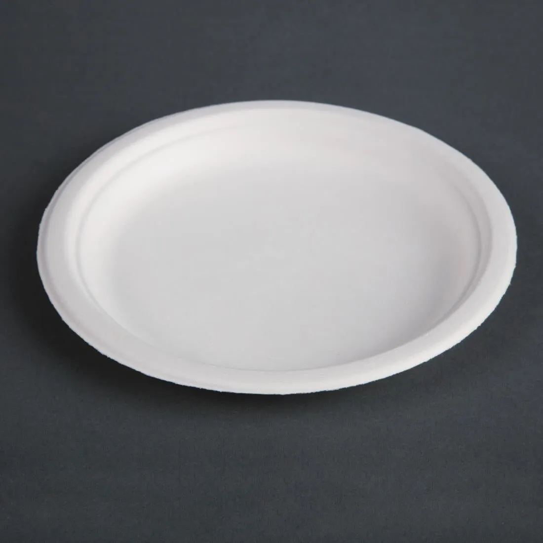 CW905 Fiesta Compostable Bagasse Plates Round 179mm (Pack of 50)