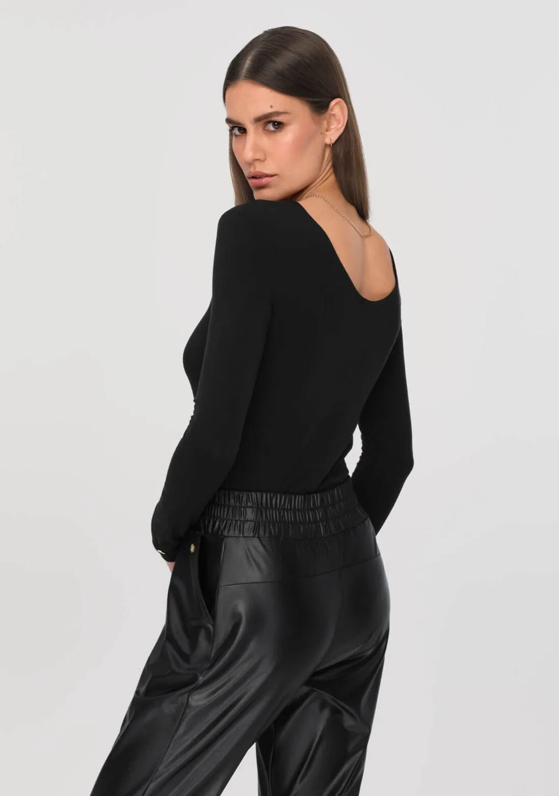 GAIA Cashmere Top black