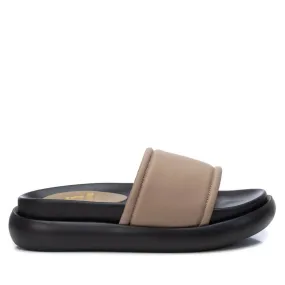 Granada Khaki Slip On