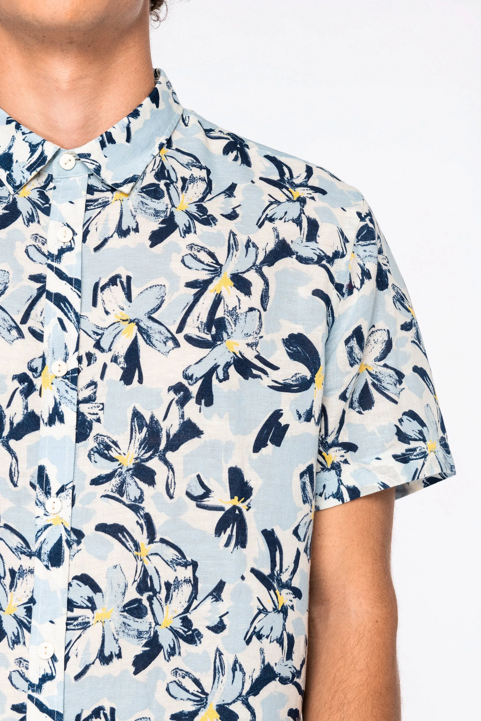 Men’s Eco-friendly Plant Print Shirt - NS530